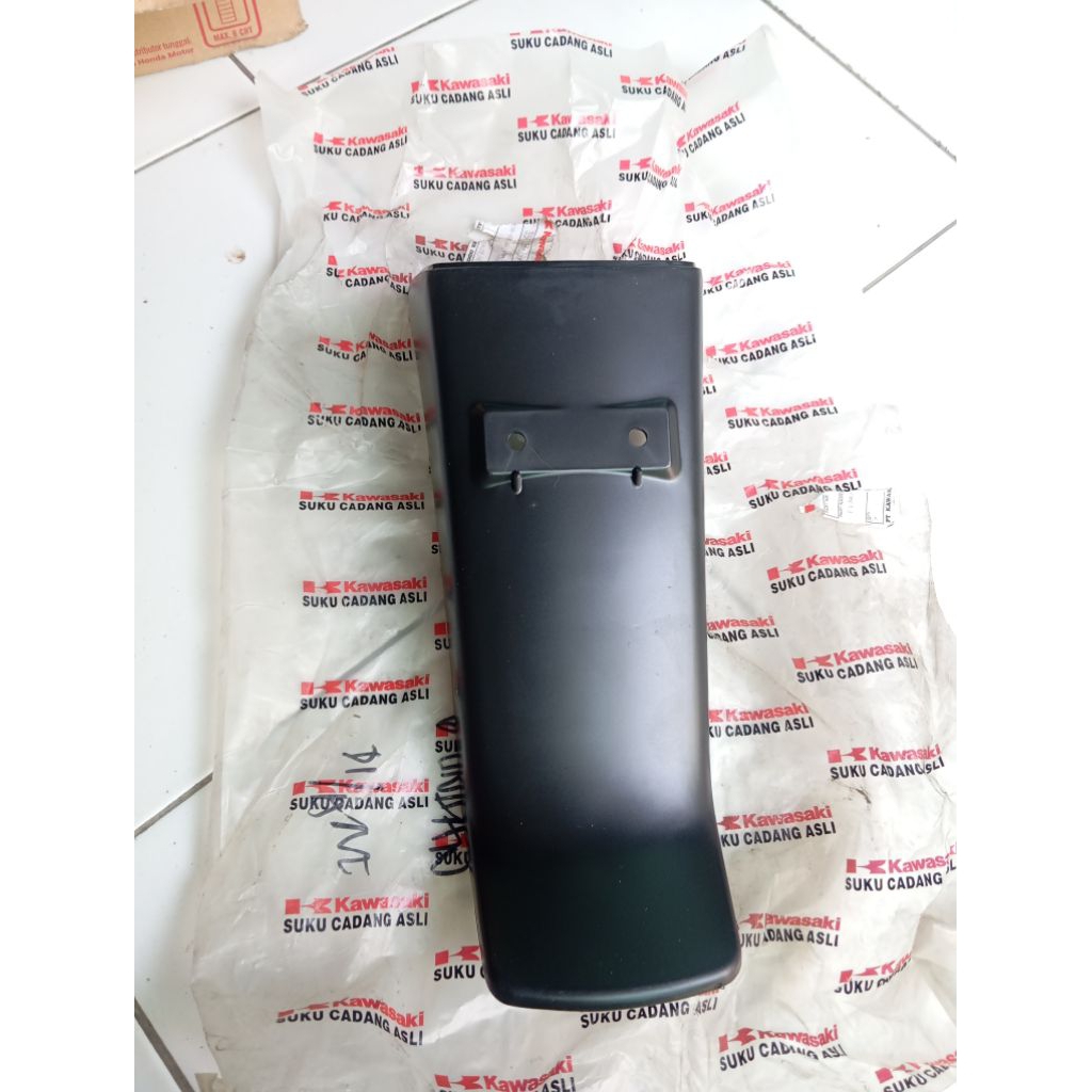 Slebor Belakang Kawasaki KAZE Original