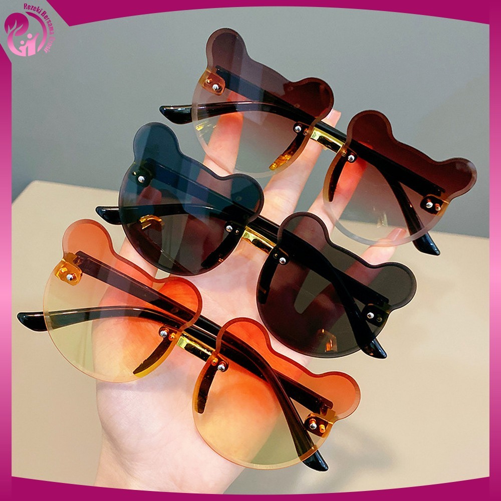 Kacamata Hitam bentuk Beruang Fashion Anak / Sunglasses Kids Kacamata Beruang Hitam Anak Bayi / Kaca