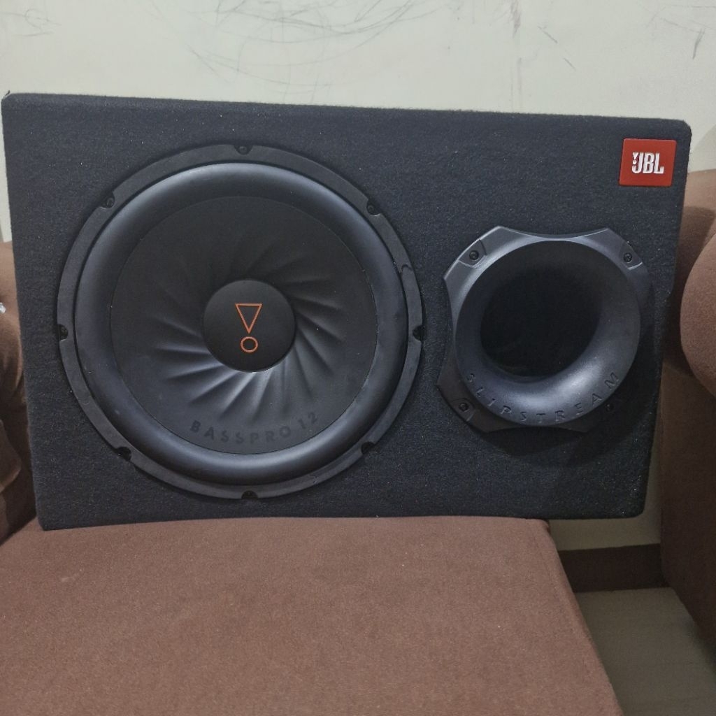 subwoofer aktif jbl bass pro 12 mulus normal
