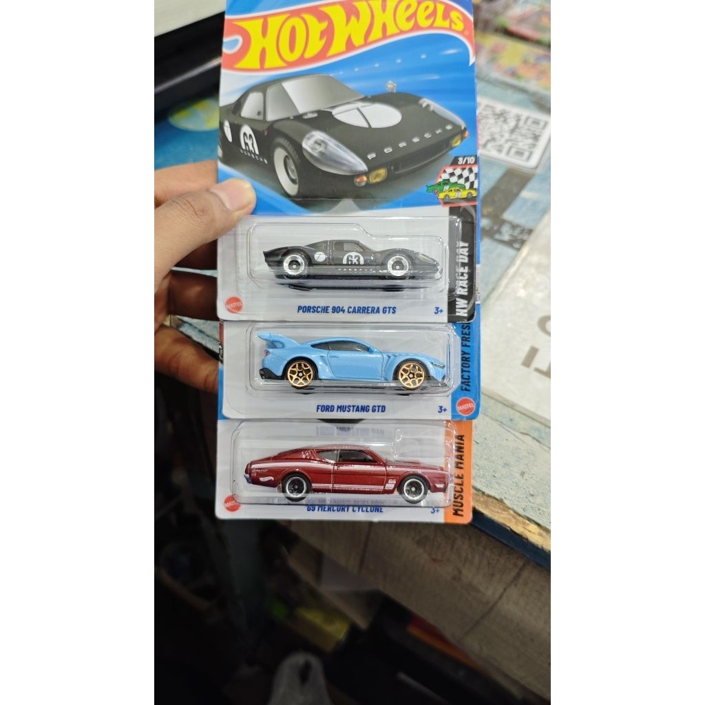 hotwheels isi 3 edisi pensi