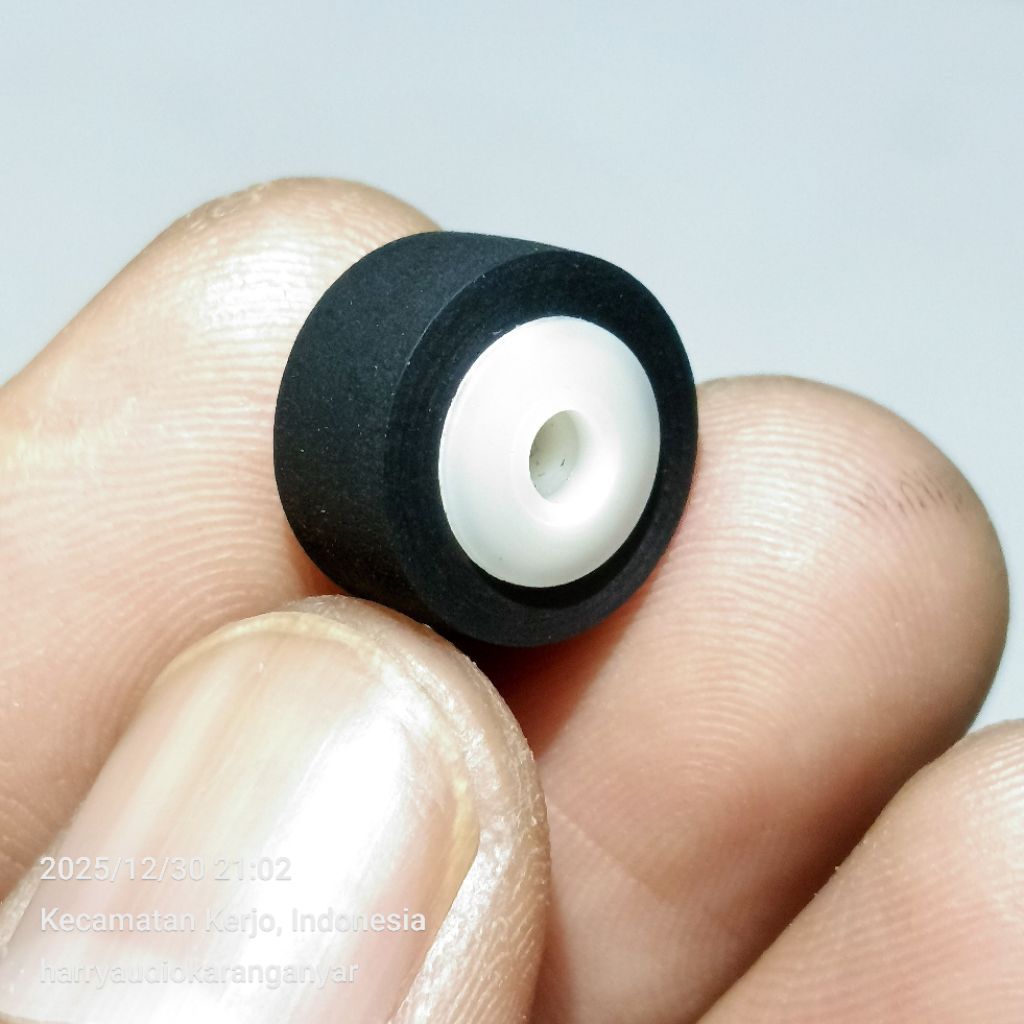 Pinch Roller 13 mm / 1,3 cm – Lubang AS 1,9 mm – Karet Roller Tape Cassette Deck – Tape Recorder Tap