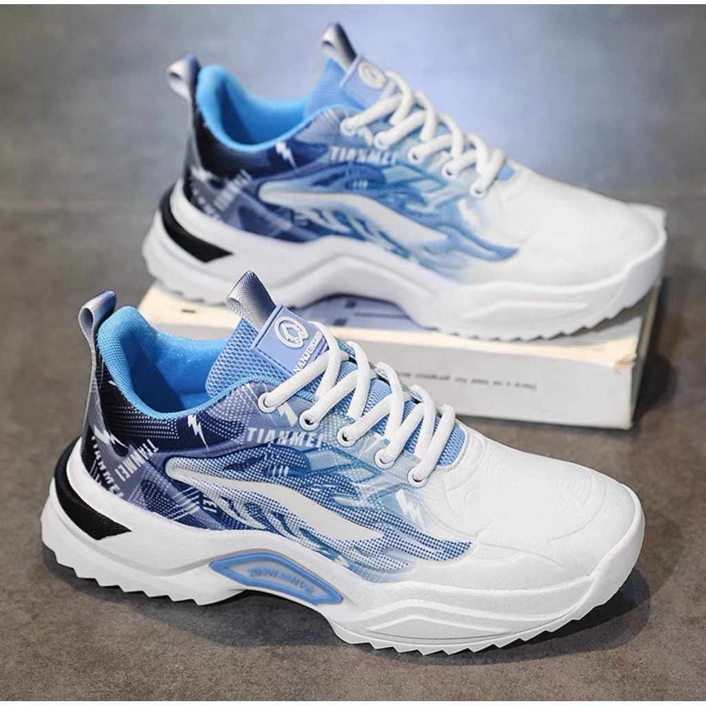 Senakers pria import/sepatu kets pria gaya sporty dengan sol tinggi/sneakers serbaguna