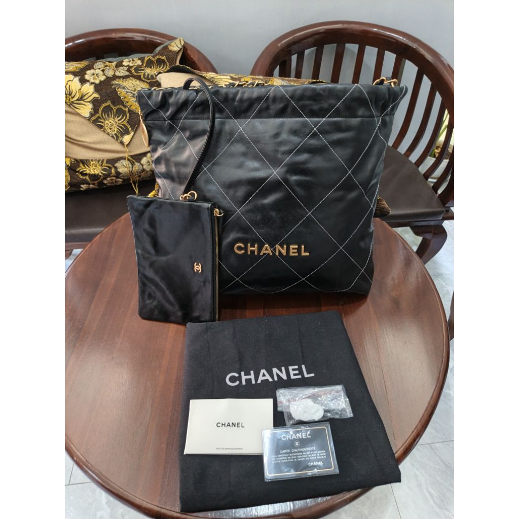 Chanel 22 - Original Brand Tas Jinjing (Preloved)