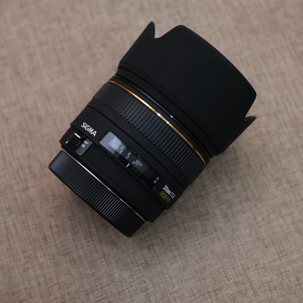 SIGMA 30MM F1.4 FOR CANON & NIKON APSC DSLR KAMERA