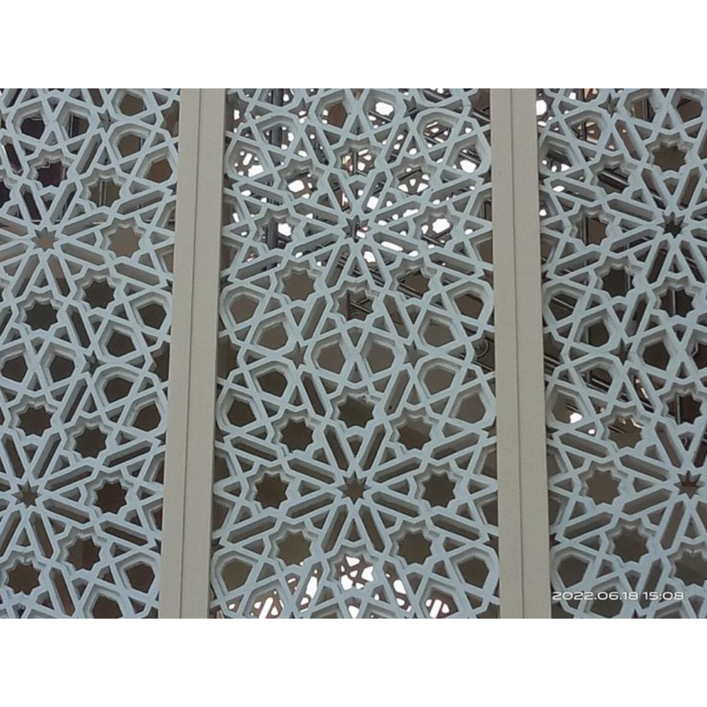 PRODUKSI KRAWANGAN GRC PARTISI UKURAN BESAR CUSTOM