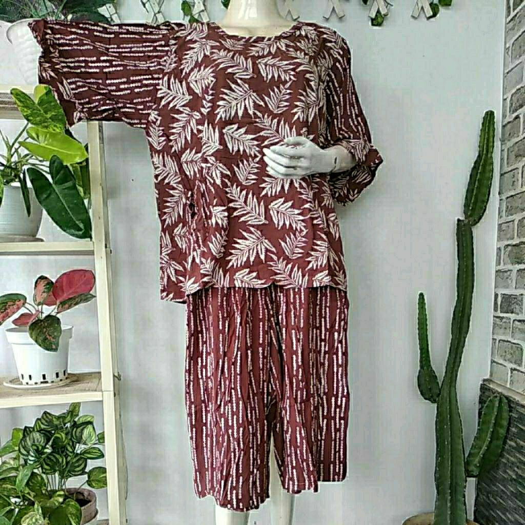 Qonita (Ld122) Setelan Celana ¾ Sakura JUMBO