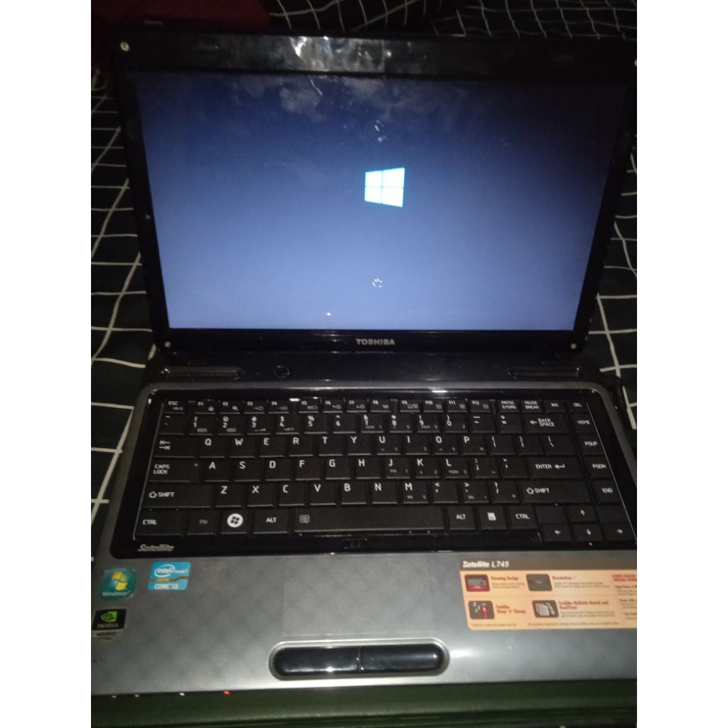 Toshiba Satelite L745