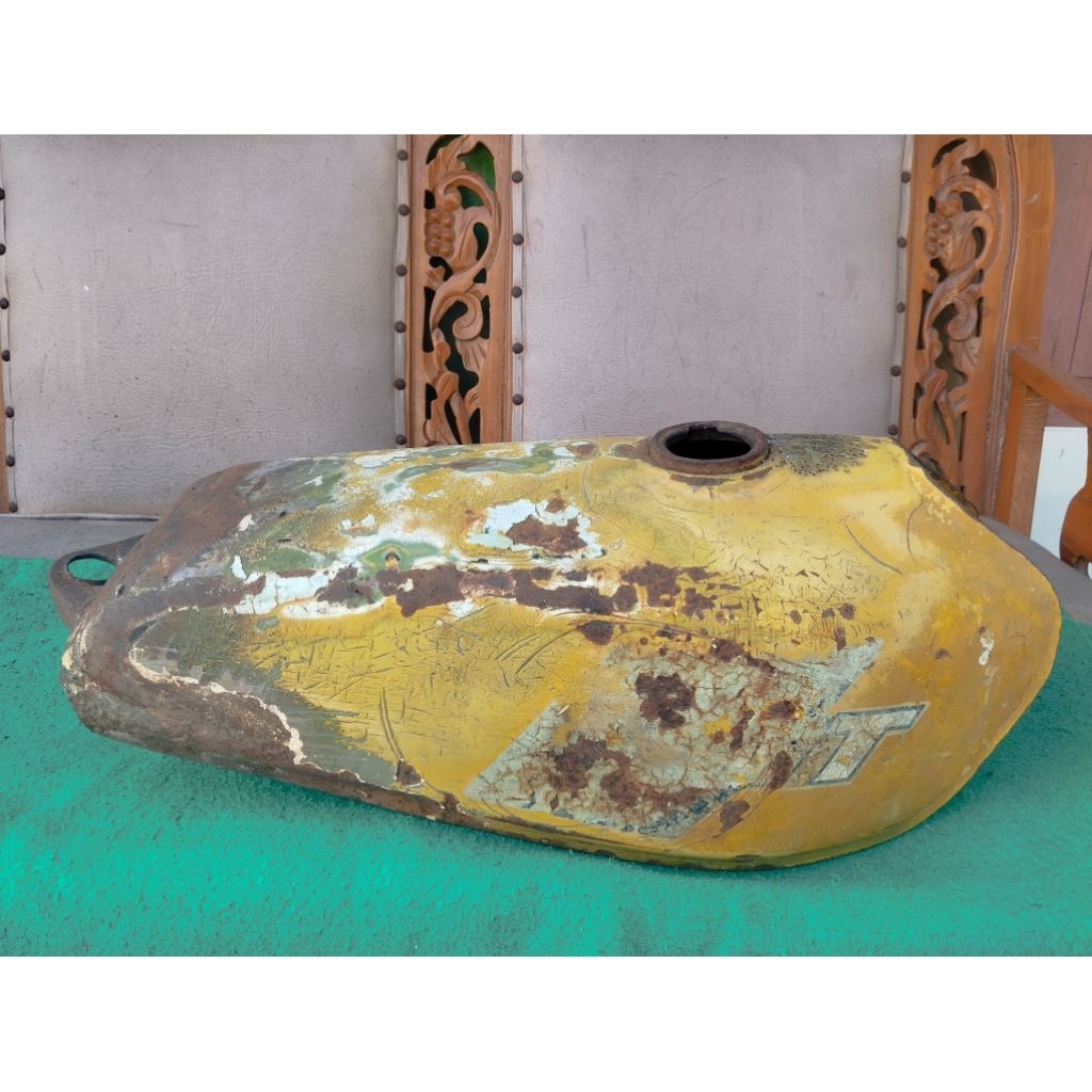 tangki gastank yamaha dt 100 original