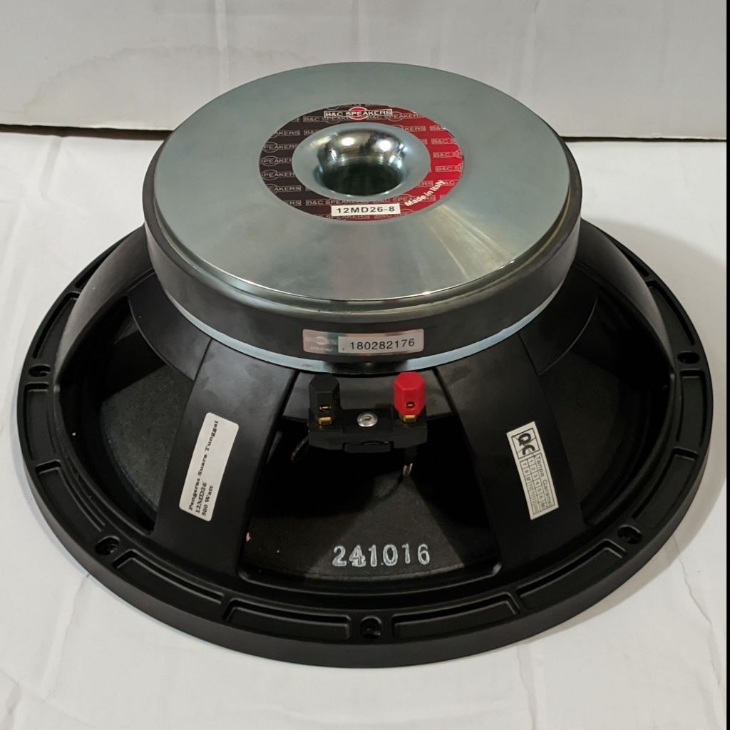 speaker 12 inch BNC 12MD26-8 voice coil 3 in /speaker 12 inch B&C 12MD26-8 voice coil 3 in