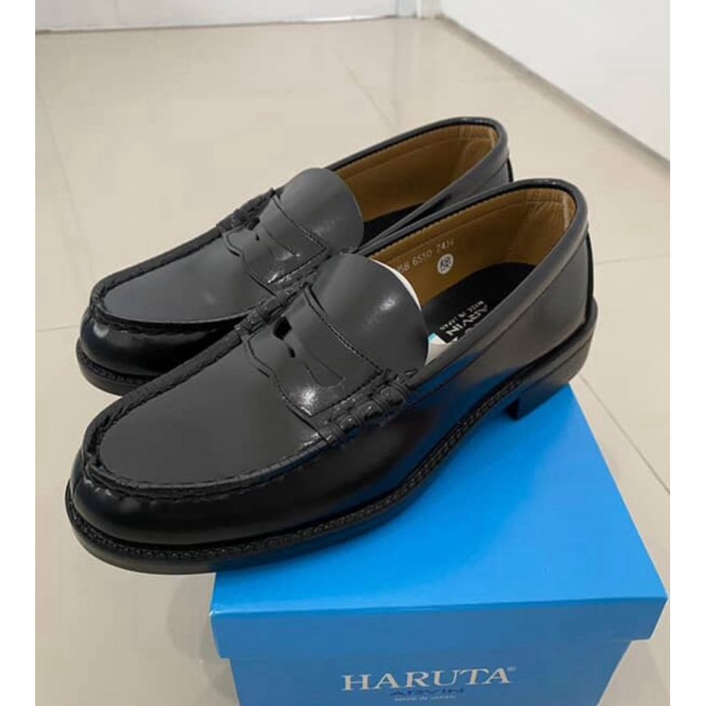 Haruta Arvin loafers black men