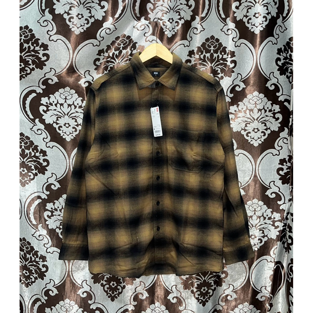 Uniqlo Veterano Black Brown