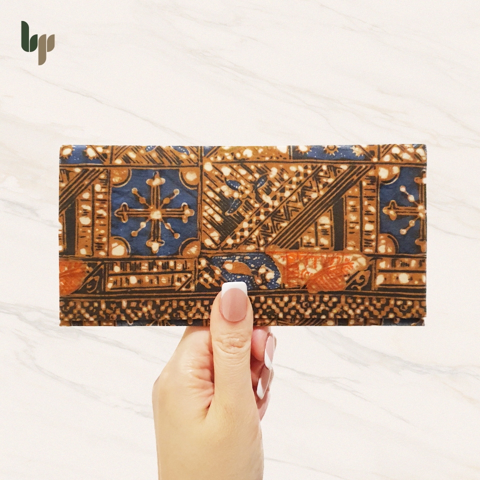 Regular Siti Brown Blue Cross Dompet Batik Tipis Souvenir Praktis Be Practical