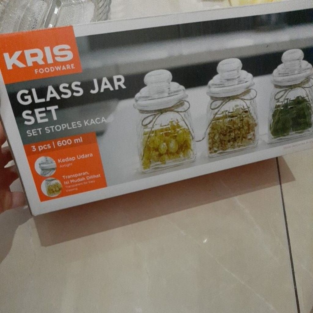 NEW GLASS JAR SET KRIS