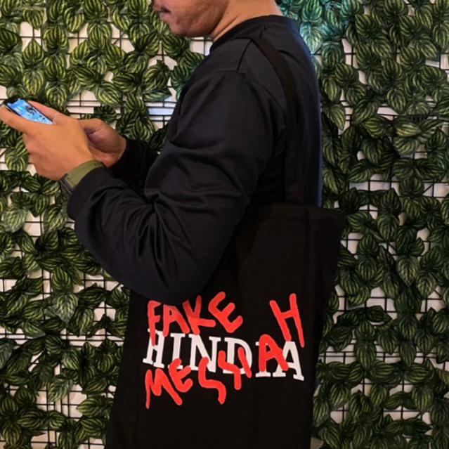 Totebag Band Hindia Fake Messiah