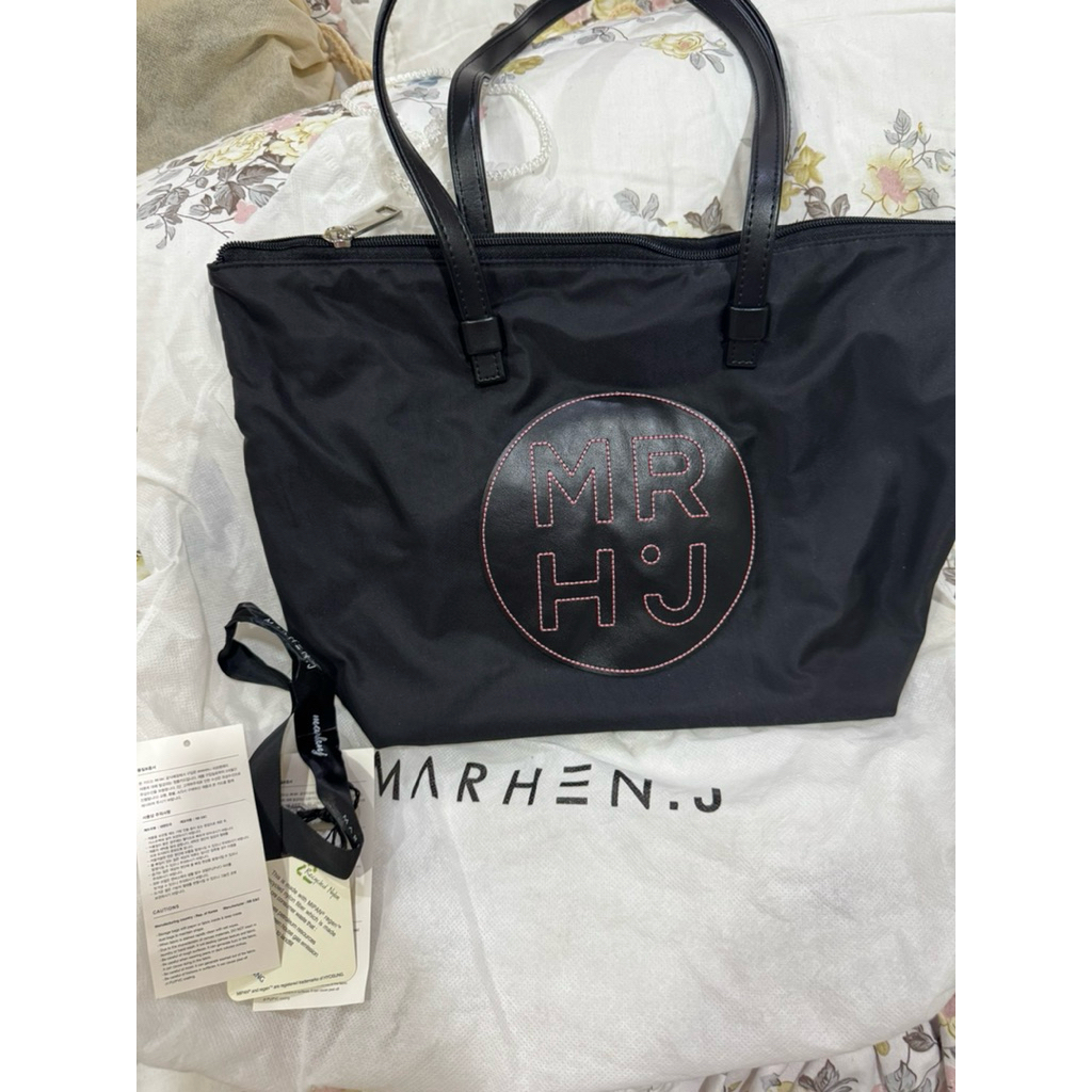 Preloved Marhen J Bello Comfort Bag