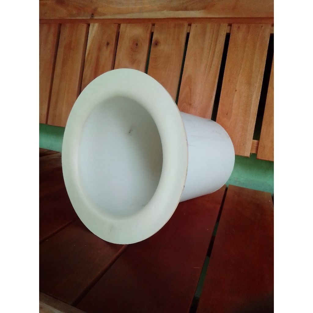 corong lubang angin box speaker 6 inchi panjang 25 cm bahan pvc