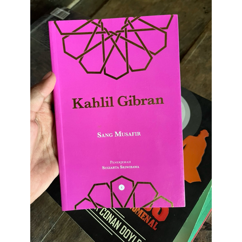 preloved Kahlil Gibran “Sang Musafir”