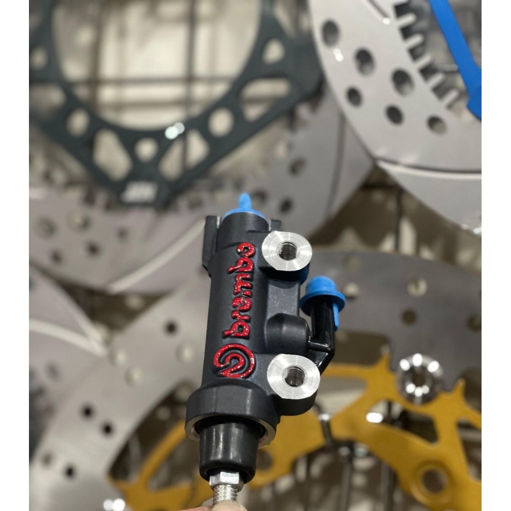 Master pump brembo original universal injekan rem belakang black brake pnpMaster pump brembo origina