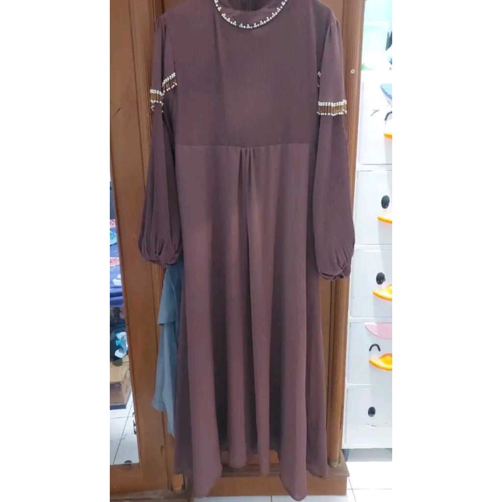 PL Elizabeth Kazami set hijab (L)