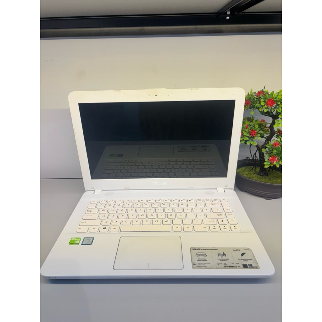 Laptop Asus X441U Nvidia Geforce 920MX 4GB 256GB 14 inch HD