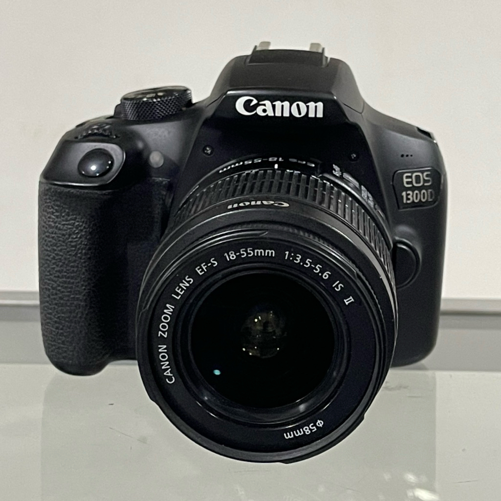 kamera canon 1300D wifi + lensa kit