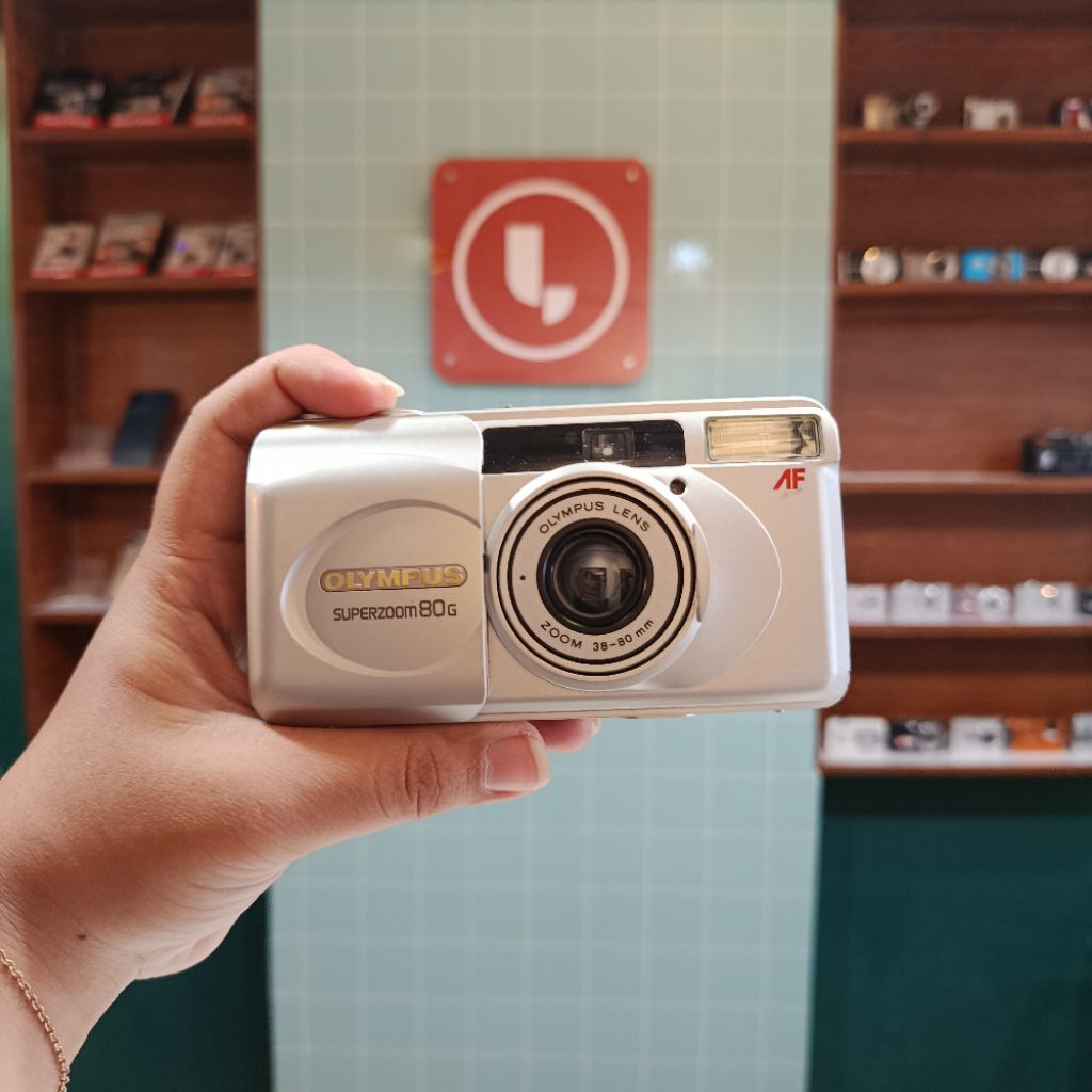 ANALOG OLYMPUS SUPERZOOM 80G SILVER