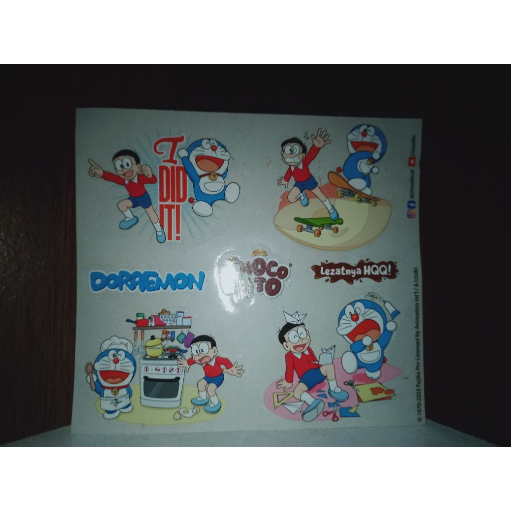 Sticker Doraemon X Choco Lito Official