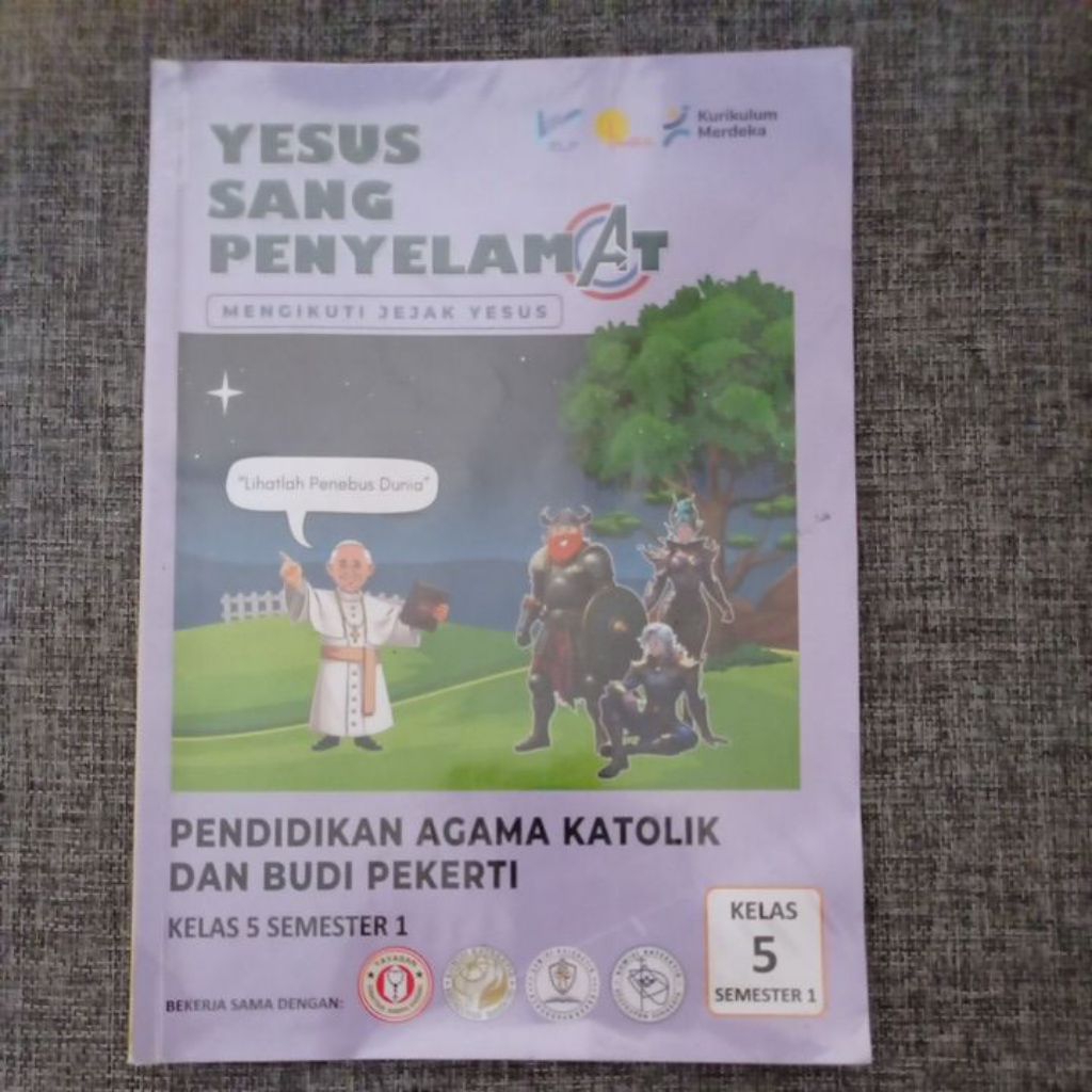 [Preloved] Buku Agama Katolik, Yesus Sang Penyelamat, SD kelas 5 semester 1