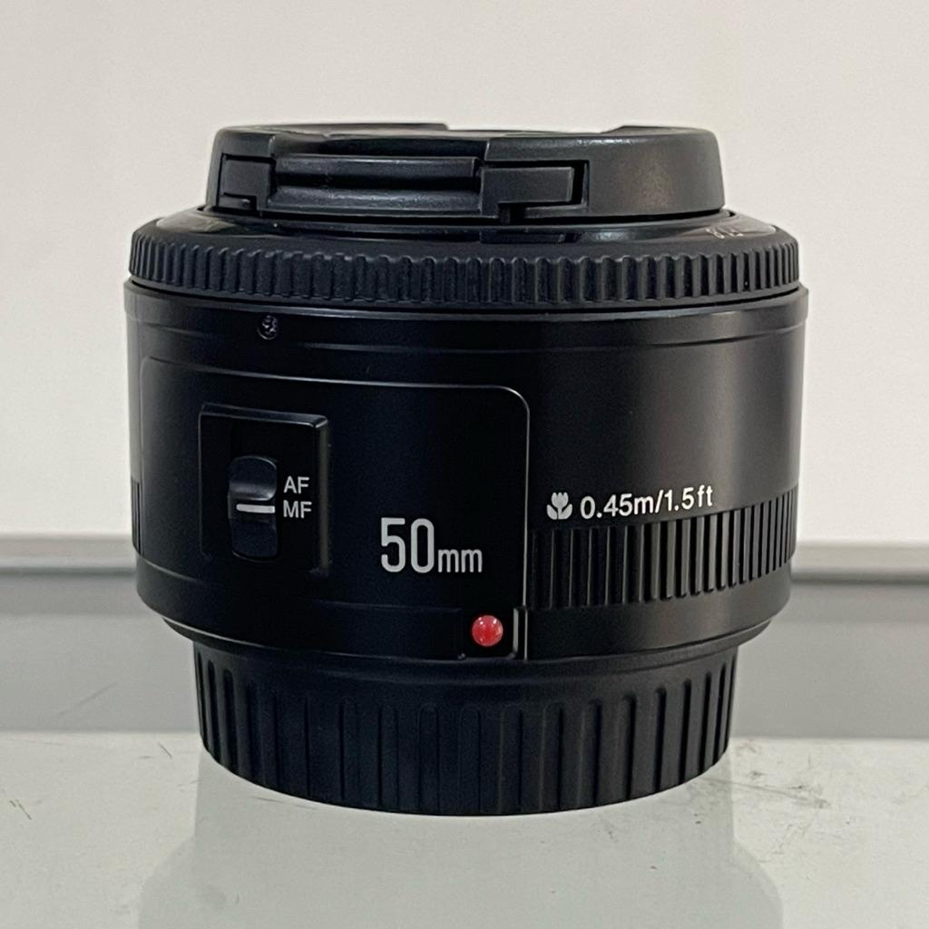lensa fix canon 50mm F1.8 yongnuo