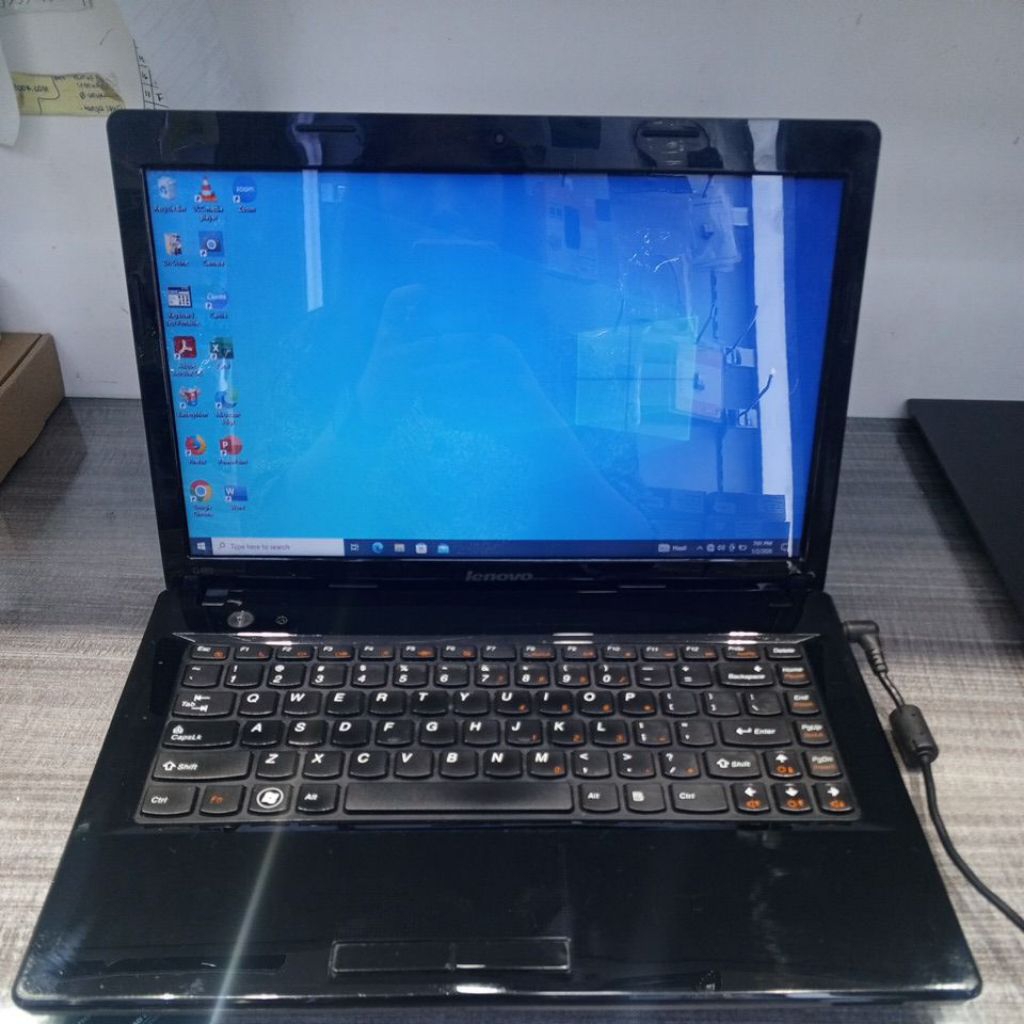 laptop second Lenovo G480 Intel core i5-3210M Ram 4 gb SSD 256 GB Nvidia GeForce G10M (1gb)