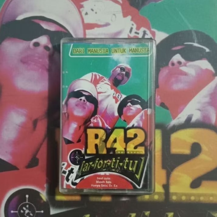 Kaset R42 (Ar For Ti Tu) - Dari Manusia Untuk Manusia (Bagus)