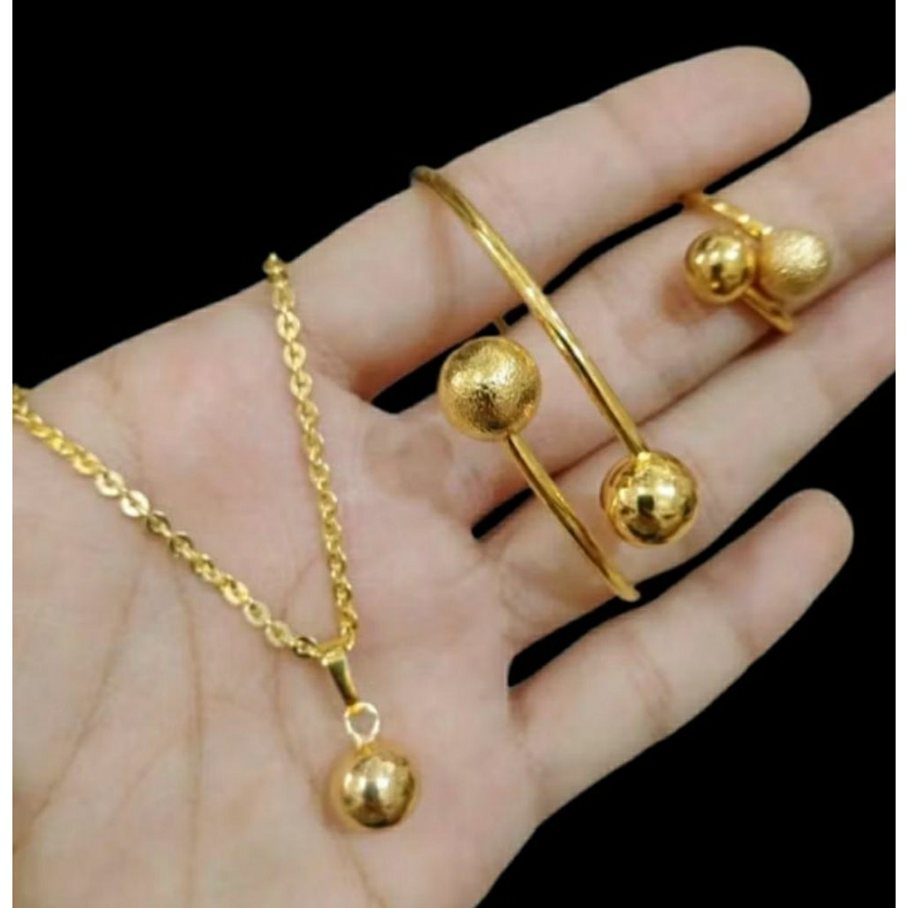 kalung perhiasan satu set titanium
