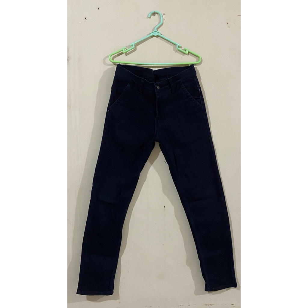 preloved celana levis hitam kekinian