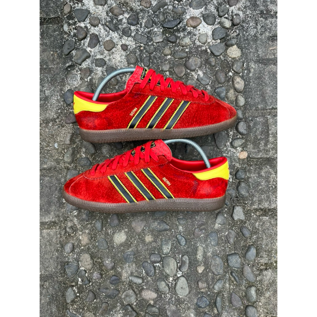 adidas bern red sz 42