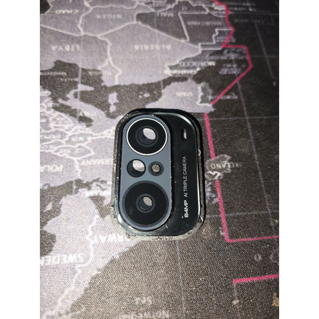 tutup camera poco f3