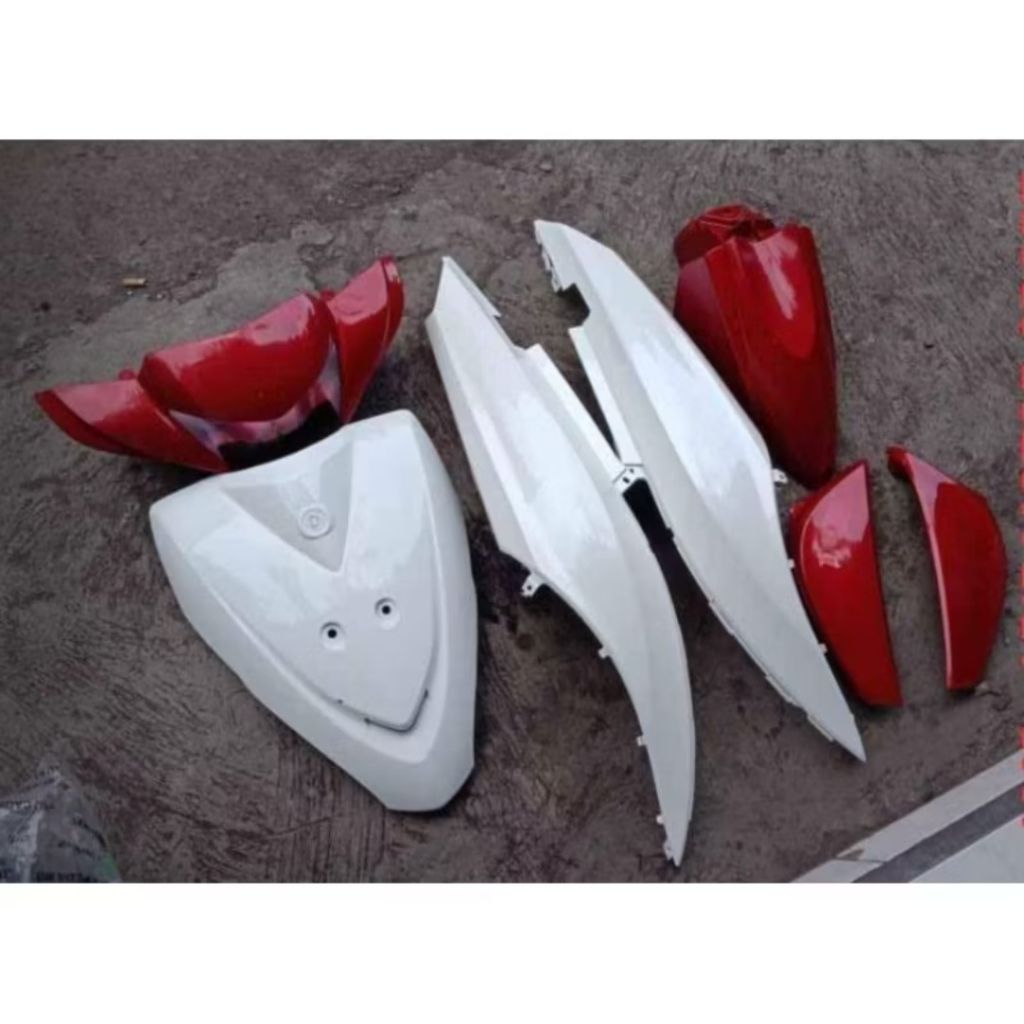 Cover body full halus motor yamaha mio j warna putih merah