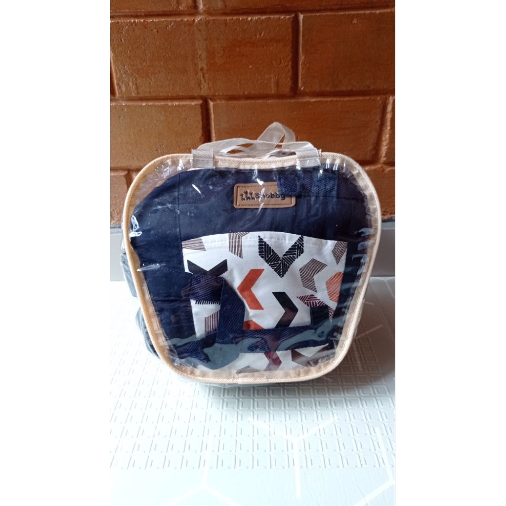 Preloved Hipseat Snobby