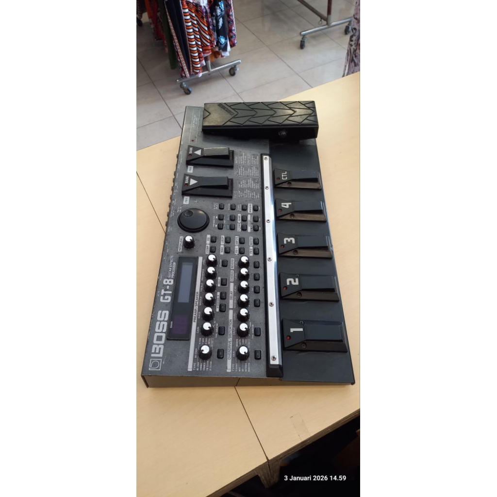 Efek#Gitar#Boss#GT8#mantaab