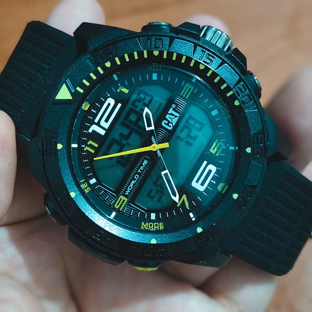 Cat CATERPILLAR CATERPILAR ORIGINAL JAM TANGAN PRIA COWOK BEKAS SECOND SEKEN QUARTZ MULUS KEREN ANTI