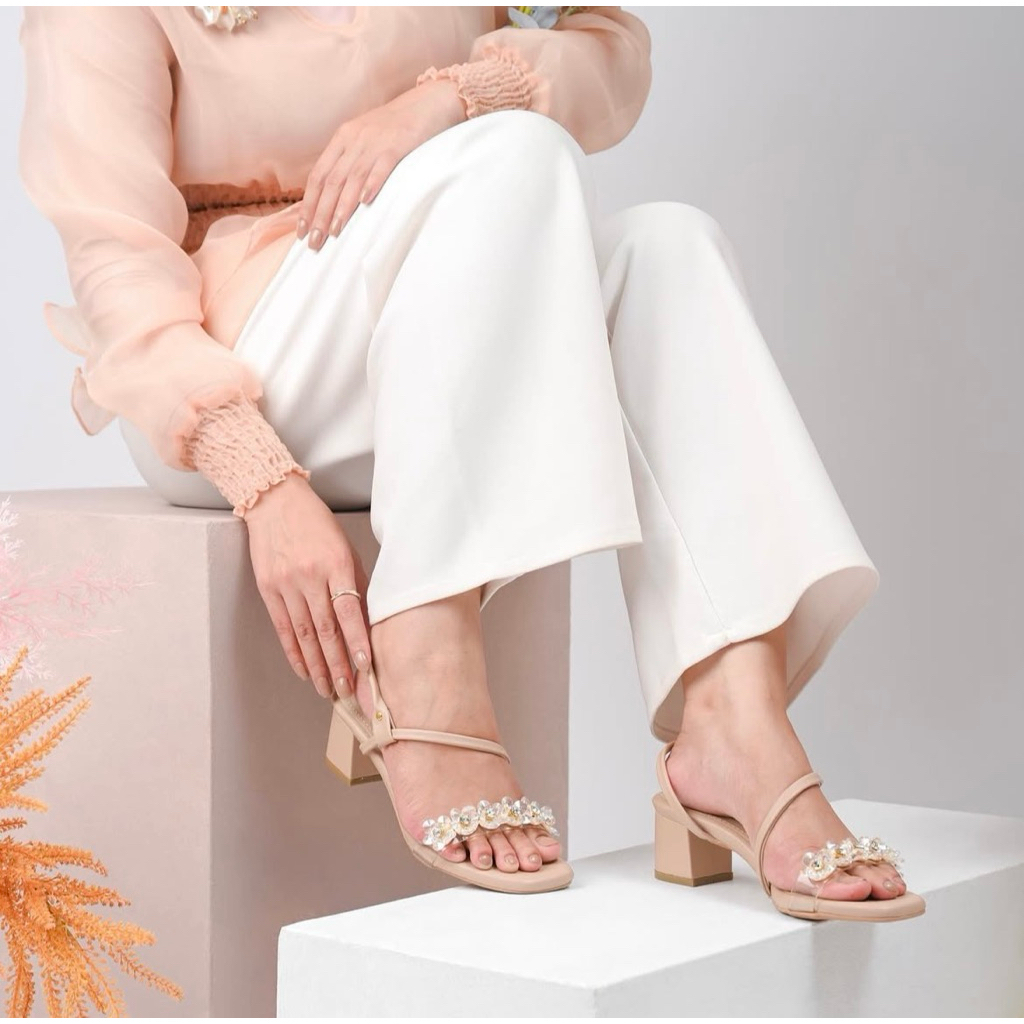 Preloved Bloom Heels By Heylocal