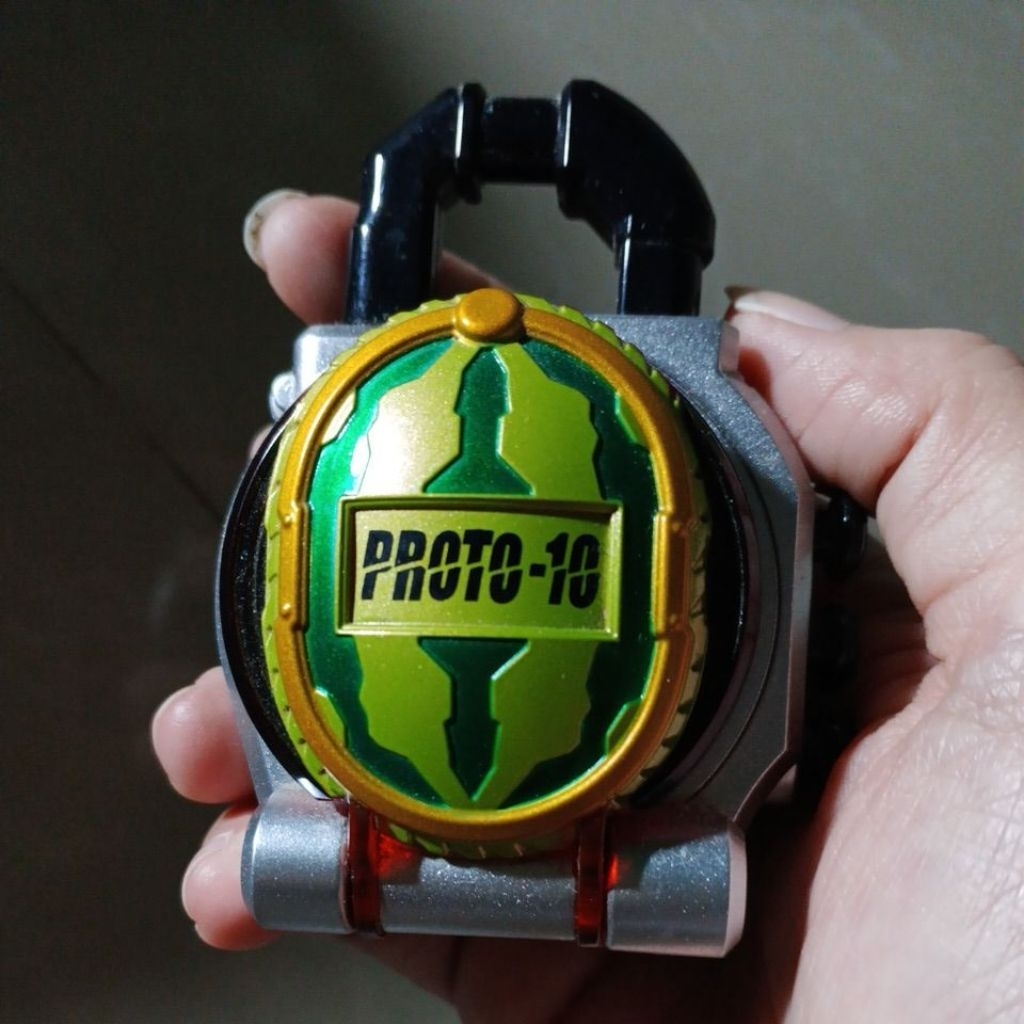 DX Water Melon LockSeed BANDAI