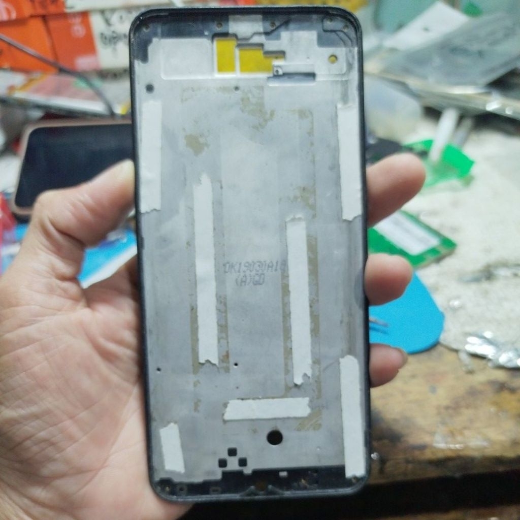 frem tatakan lcd samsung A20 original copotan