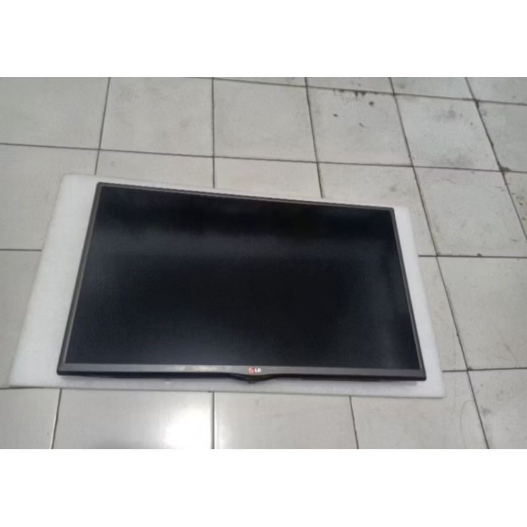 Panel Layar Tv LED LG 32LB