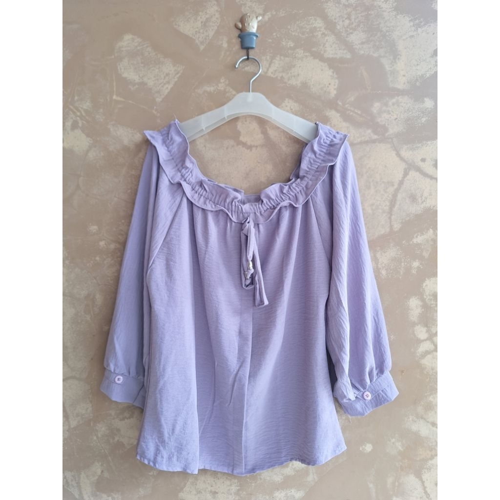 PRELOVED BLUS SABRINA REMAJA DEWASA LENGAN PANJANG KAUS MURAH KAOS BAJU ATASAN OOTD TERBARU ASLI