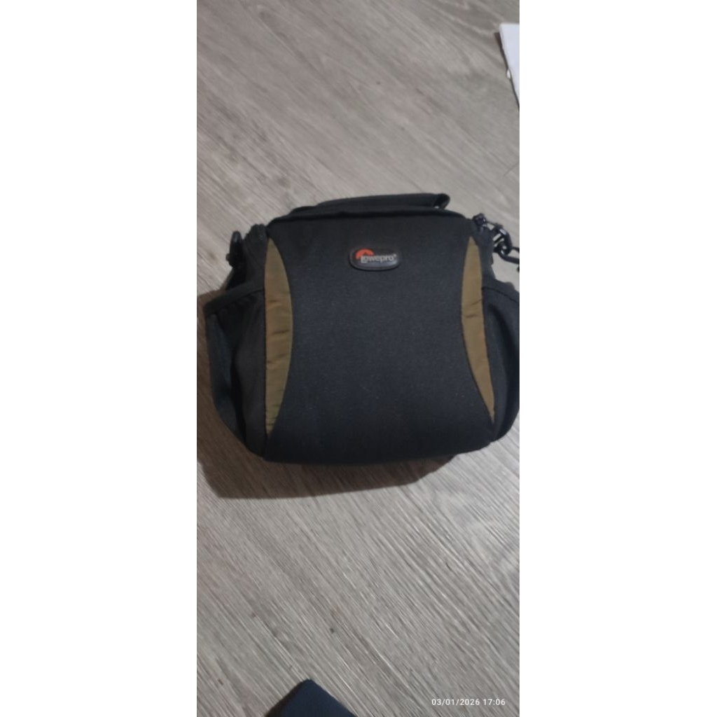 Tas kamera lowepro