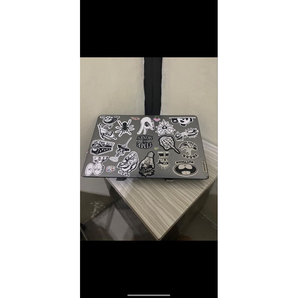 LAPTOP LENOVO IDEAPAD SLIM 3 RYZEN 7 5500U RAM 8 512GB SECOND PEMAKAIAN PRIBADI