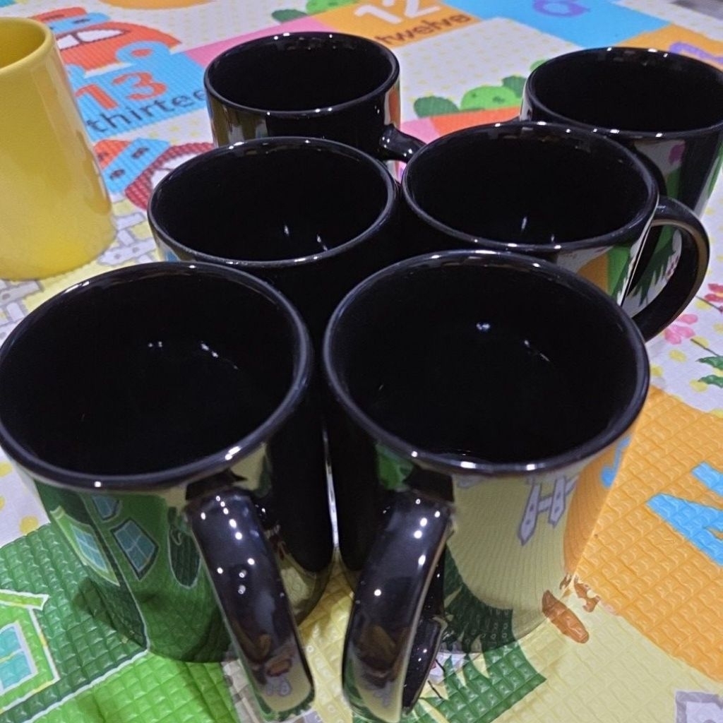 Gelas Keramik Polos Hitam