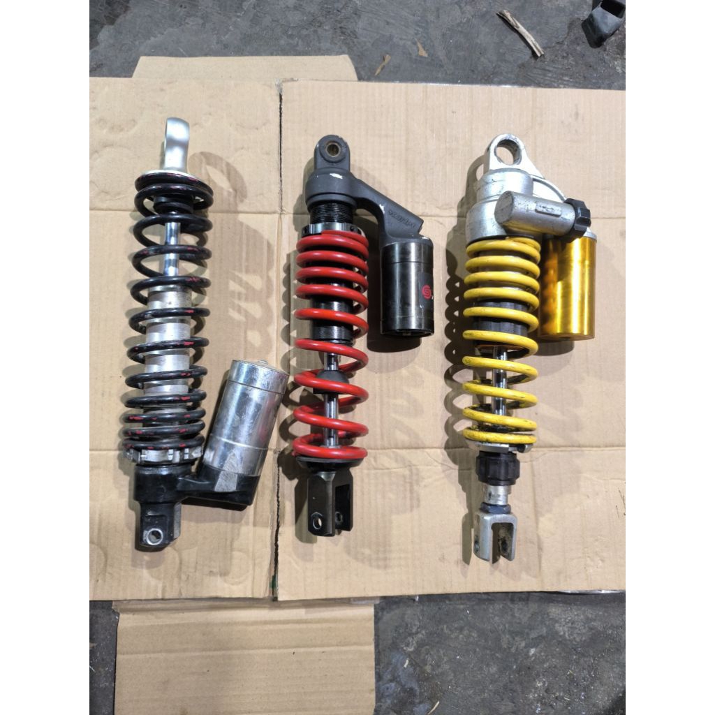 Shock Belakang Tabung Motor Matic bahan buat di service