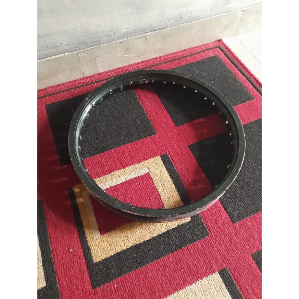 ring lingkaran TDR 17X1.60 bekas asli merah