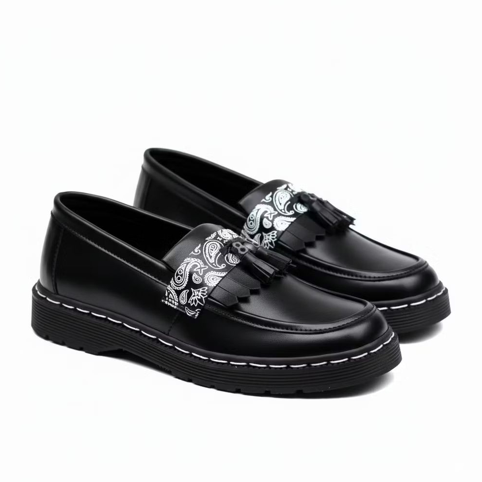 Sepatu Pria Original Loafers Docmart Paisley Skull